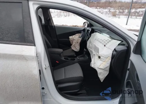 2021 Hyundai Kona Sel Plus z USA, uszkodzony, nr VIN KM8K6CAAXMU608652